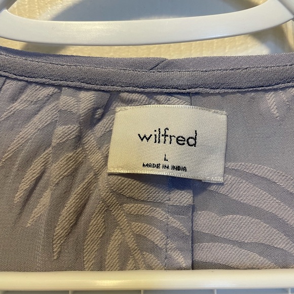 Aritzia Blouse - Picture 6 of 7